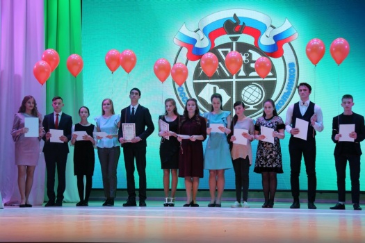 Торжественная церемония награждения победителей и призёров регионального и заключительного этапов ВсОШ Камчатского края 2017-2018 учебного года 7
