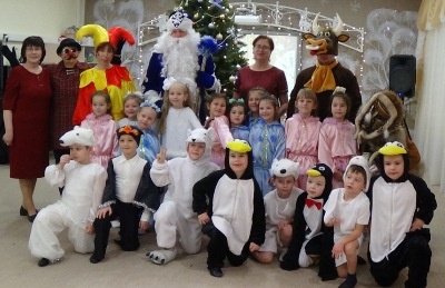 В преддверии празднования Нового года для дошкольного отделения проведены волшебные представления 2