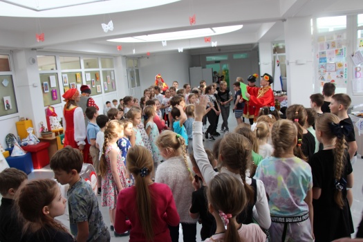 ​Веселая ярмарка «Масленица - Объедуха» прошла в Центре образования! 0